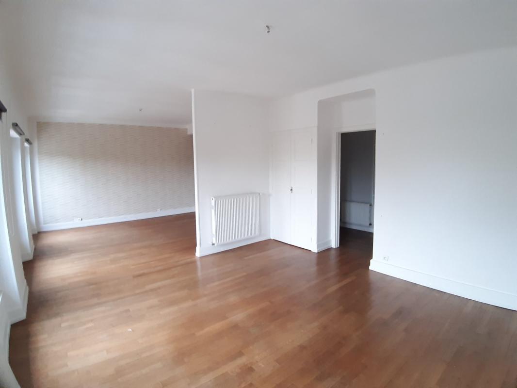 Appartement 2 pièces (73.35 m²) à louer - Saint-dié-des-vosges (88100)