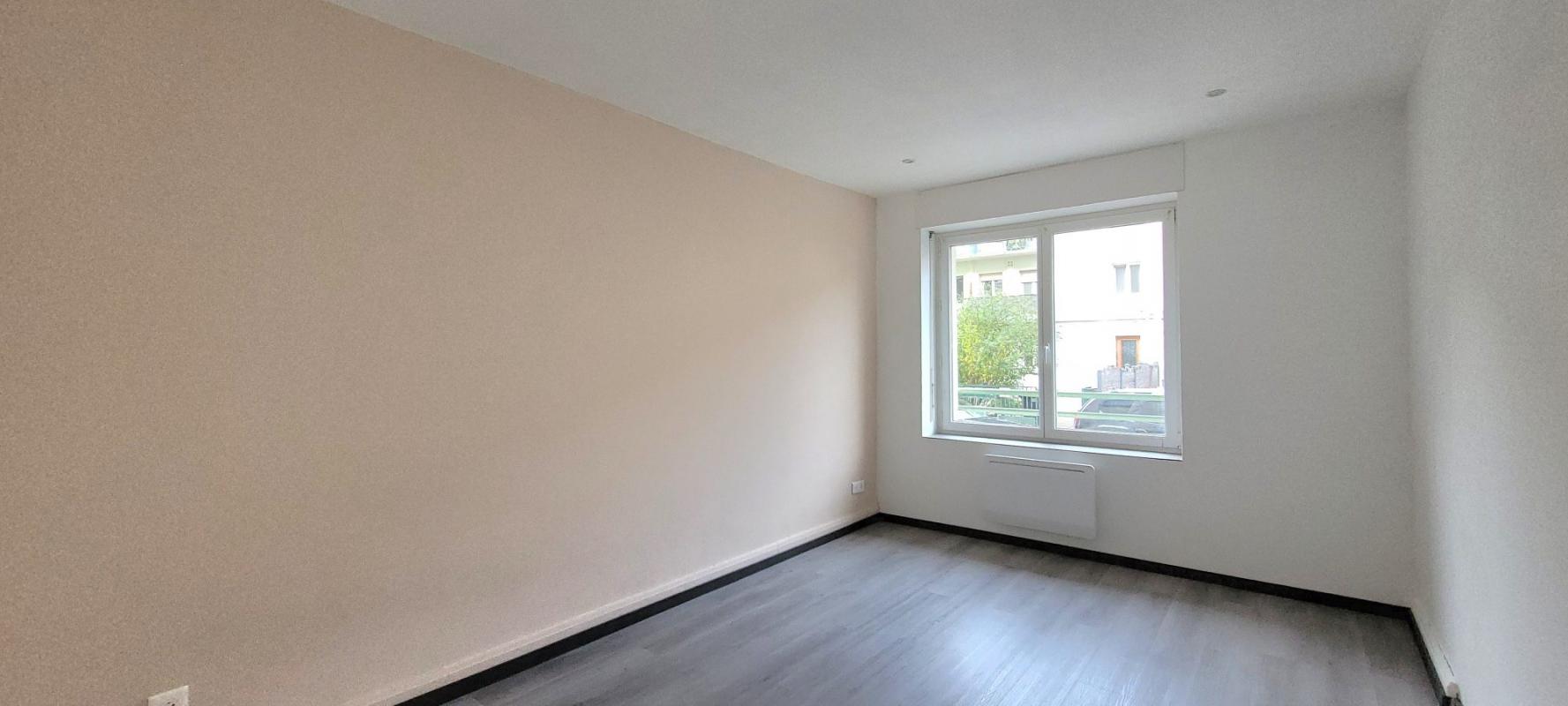 Appartement 4 pièces (92.32 m²) à vendre - Saint-dié-des-vosges (88100)