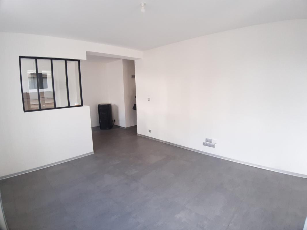 Appartement 3 pièces (61.53 m²) à louer - Saint-dié-des-vosges (88100)