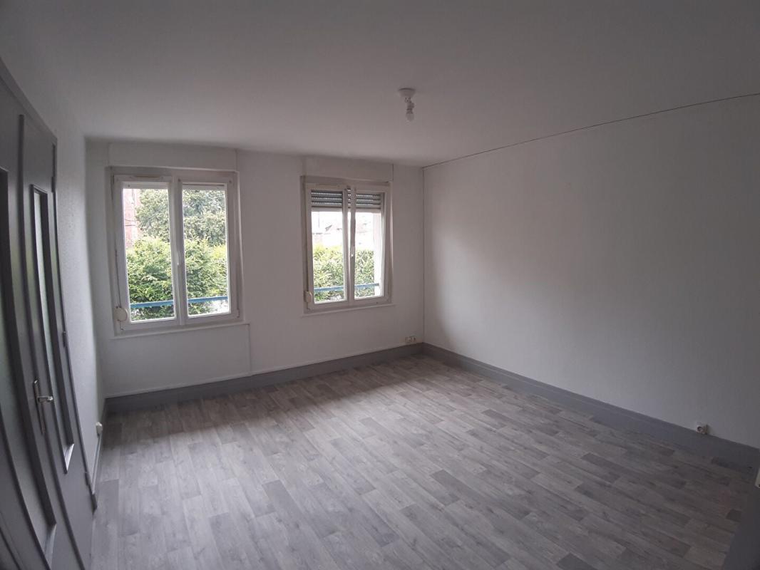 Appartement 4 pièces (92 m²) à louer - Saint-dié-des-vosges (88100)