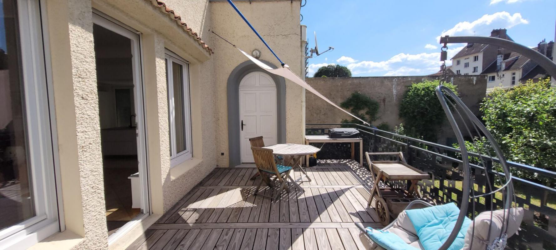 Maison 10 pièces (314 m²) à vendre - Saint-dié-des-vosges (88100)