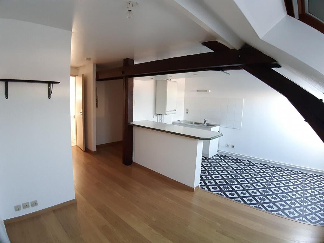 Appartement 3 pièces (46.25 m²) à louer - Saint-dié-des-vosges (88100)