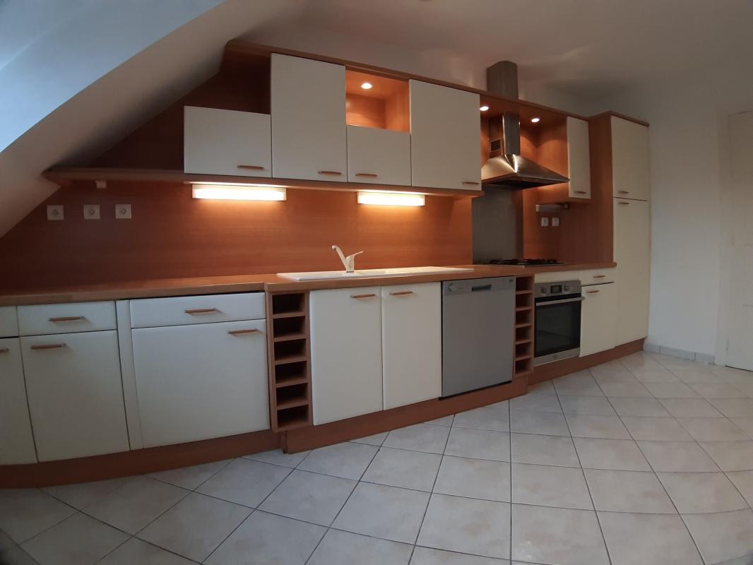 Appartement 3 pièces (54.34 m²) à louer - Saint-dié-des-vosges (88100)
