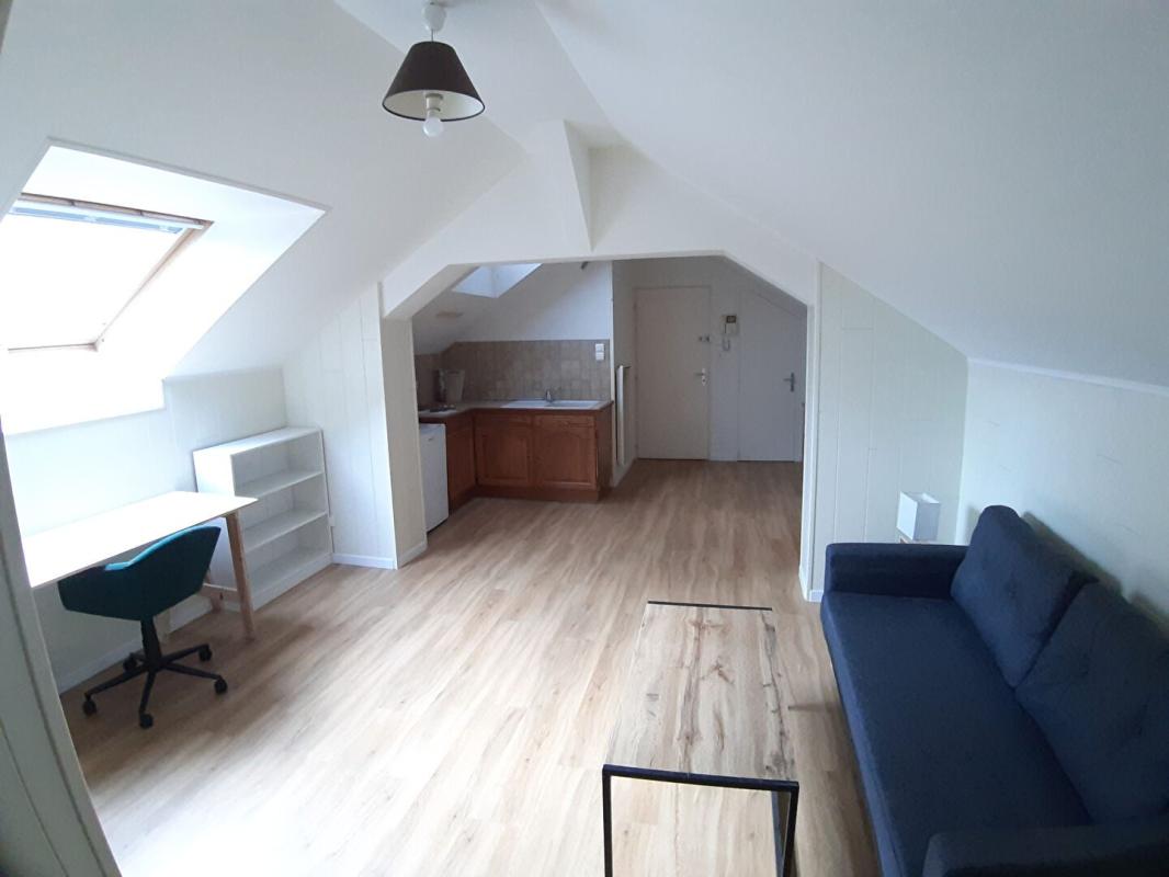 Appartement meublé 2 pièces (31.34 m²) à louer - Saint-dié-des-vosges (88100)