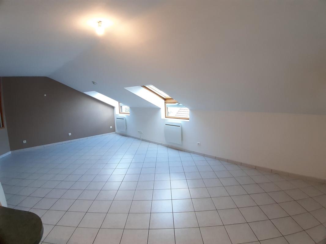 Appartement meublé 4 pièces (71.3 m²) à louer - Saint-dié-des-vosges (88100)