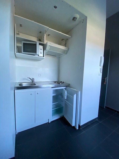 Studio meublé (15.3 m²) à louer - Saint-dié-des-vosges (88100)