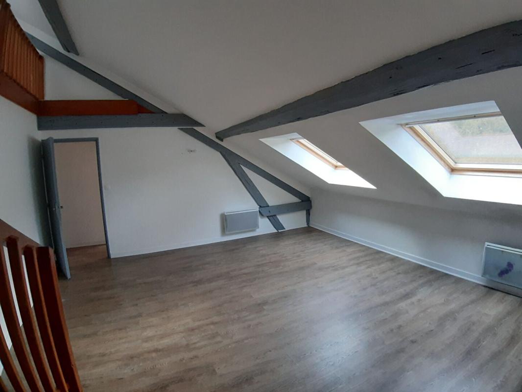 Appartement 3 pièces (76.6 m²) à louer - Saint-dié-des-vosges (88100)