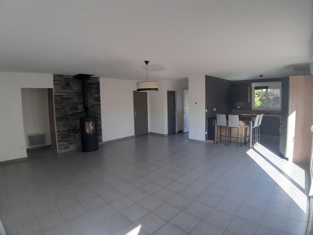 Maison 4 pièces (94.1 m²) à louer - Saint-léonard (88650)