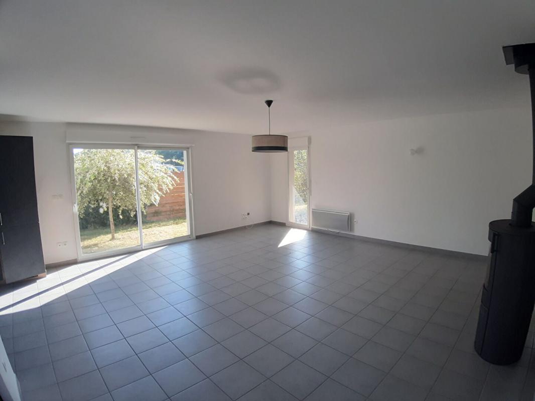 Maison 4 pièces (94.1 m²) à louer - Saint-léonard (88650)
