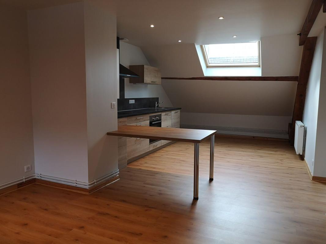 Appartement 2 pièces (49.5 m²) à louer - Raon-l'étape (88110)