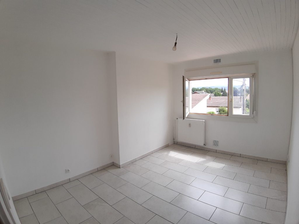 Appartement 2 pièces (39.04 m²) à louer - Sainte-marguerite (88100)