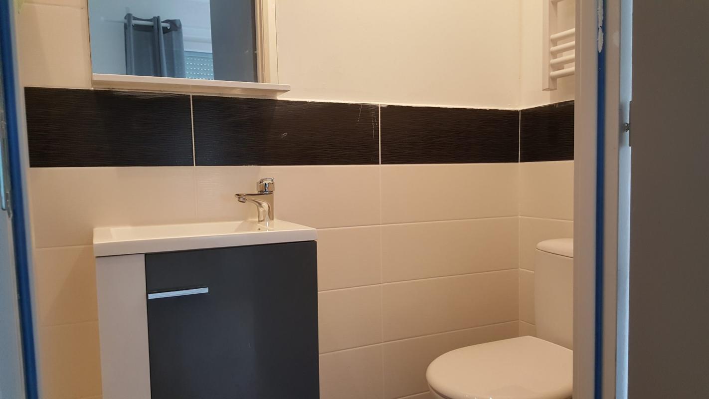 Studio meublé (14.5 m²) à louer - Saint-dié-des-vosges (88100)