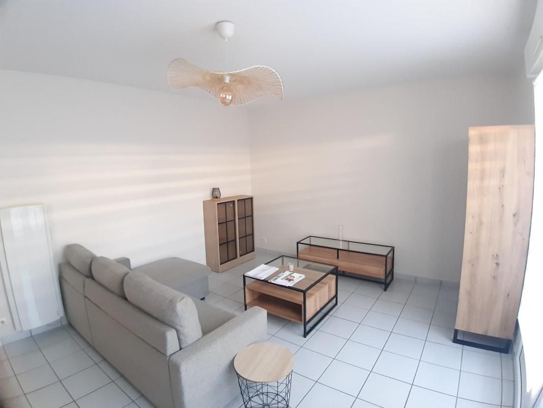 Appartement meublé 2 pièces (41.88 m²) à louer - Saint-dié-des-vosges (88100)