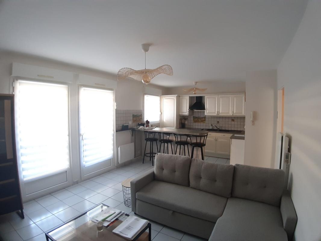 Appartement meublé 2 pièces (41.88 m²) à louer - Saint-dié-des-vosges (88100)