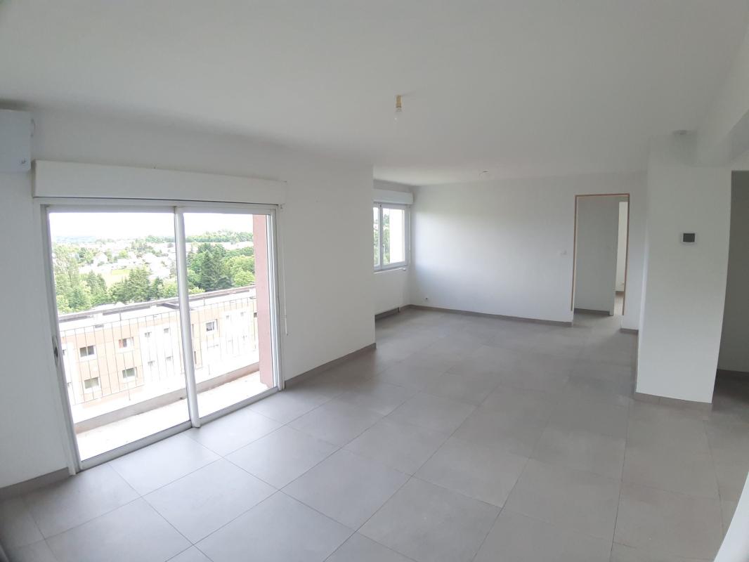 Appartement 4 pièces (80 m²) à louer - Saint-dié-des-vosges (88100)
