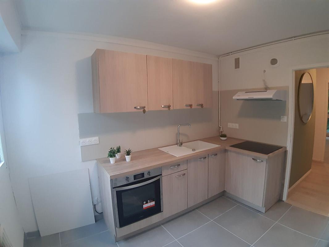 Appartement 3 pièces (68.1 m²) à louer - Saint-dié-des-vosges (88100)