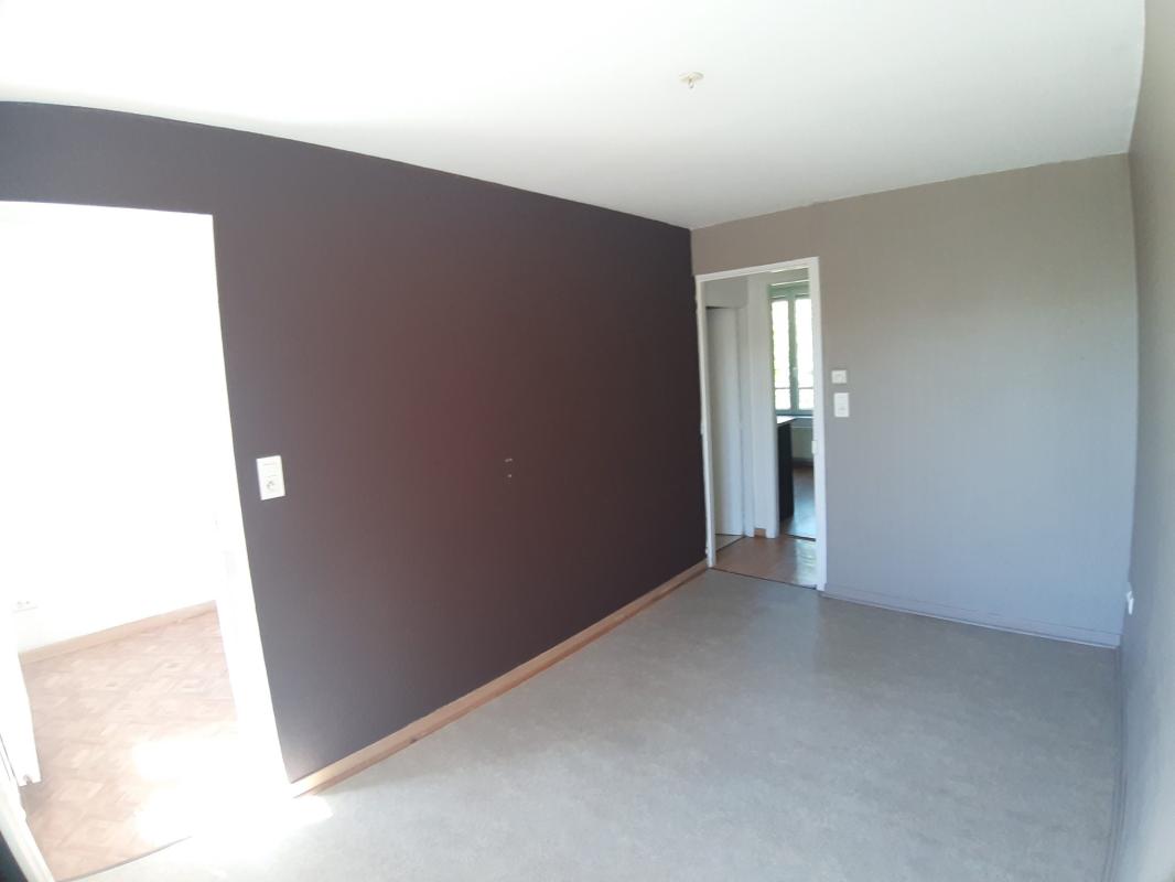 Appartement 2 pièces (30.12 m²) à louer - Saint-dié-des-vosges (88100)