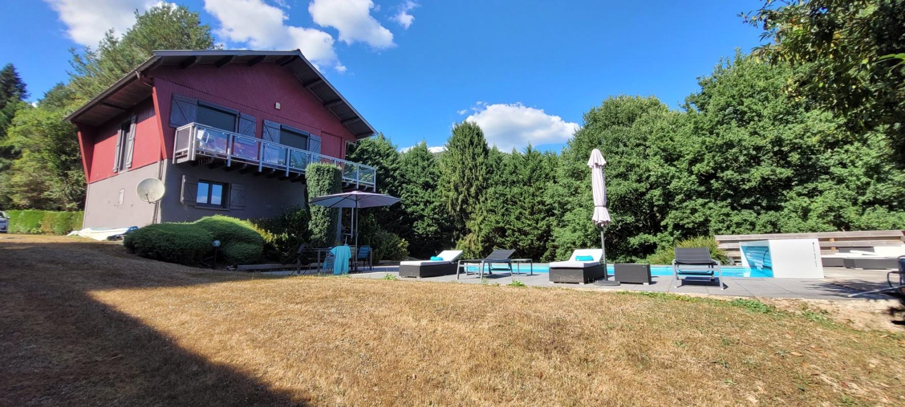 Maison 4 pièces (105.88 m²) à vendre - ÉTival-clairefontaine (88480)
