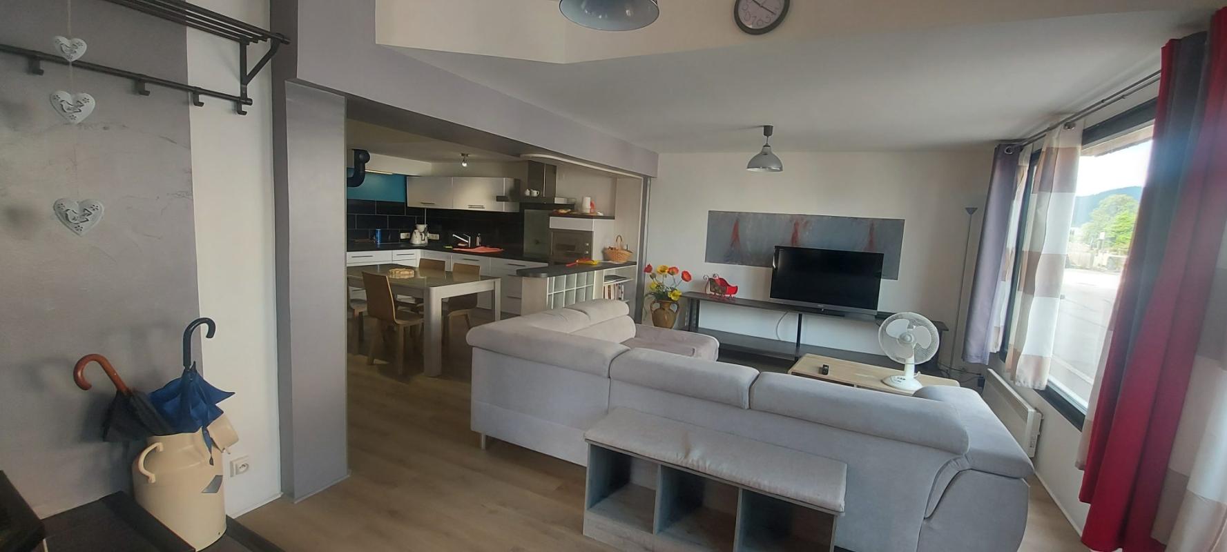 Appartement 2 pièces (64.53 m²) à vendre - Gérardmer (88400)