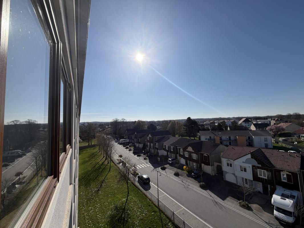 Appartement 3 pièces (77.27 m²) à vendre - Golbey (88190)