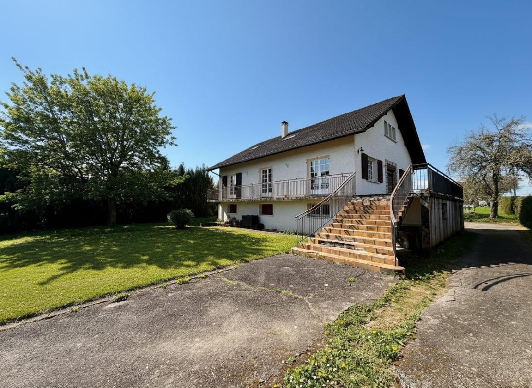 Maison 6 pièces (205 m²) à vendre - Uxegney (88390)
