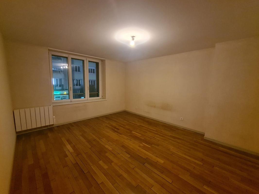 Appartement 4 pièces (92.38 m²) à louer - Charmes (88130)