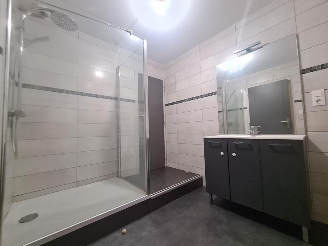 Appartement 4 pièces (92.38 m²) à louer - Charmes (88130)