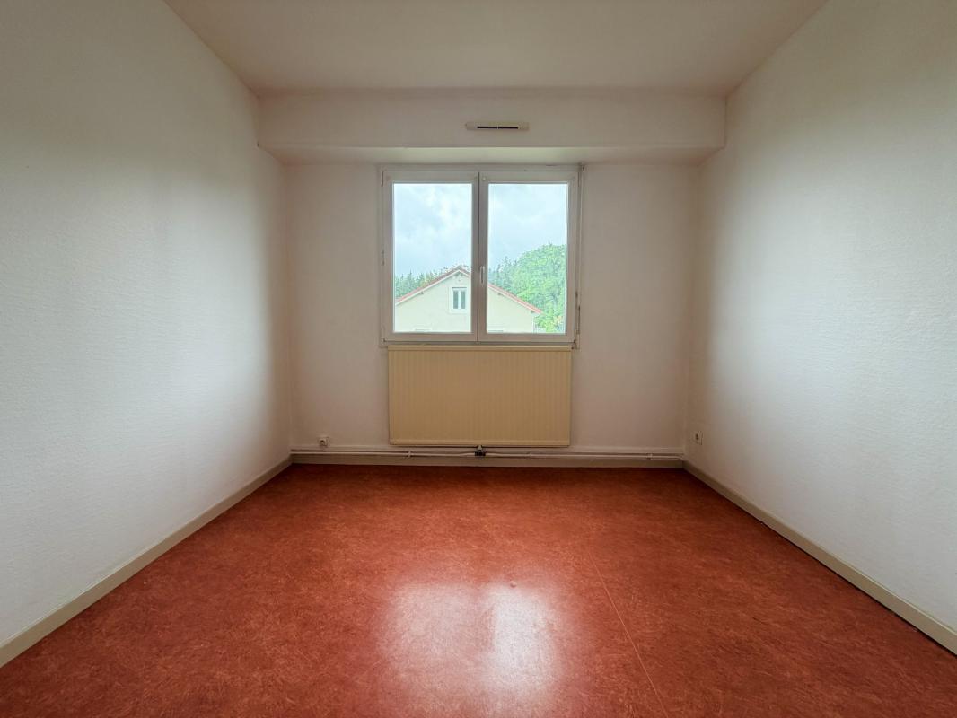 Appartement 3 pièces (87.68 m²) à louer - Chantraine (88000)