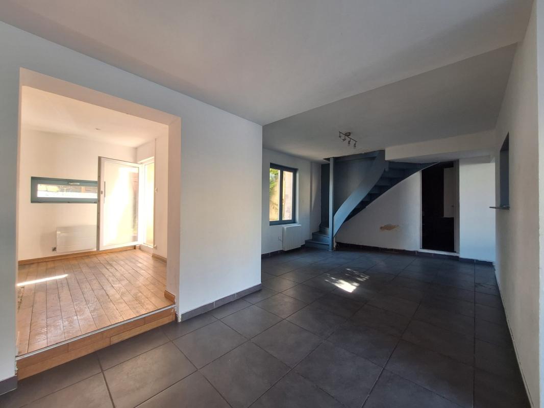 Appartement 4 pièces (74 m²) à vendre - Golbey (88190)