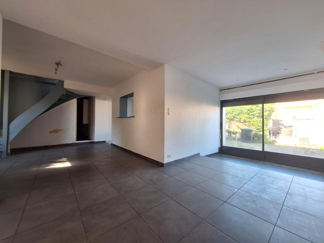 Appartement 4 pièces (74 m²) à vendre - Golbey (88190)