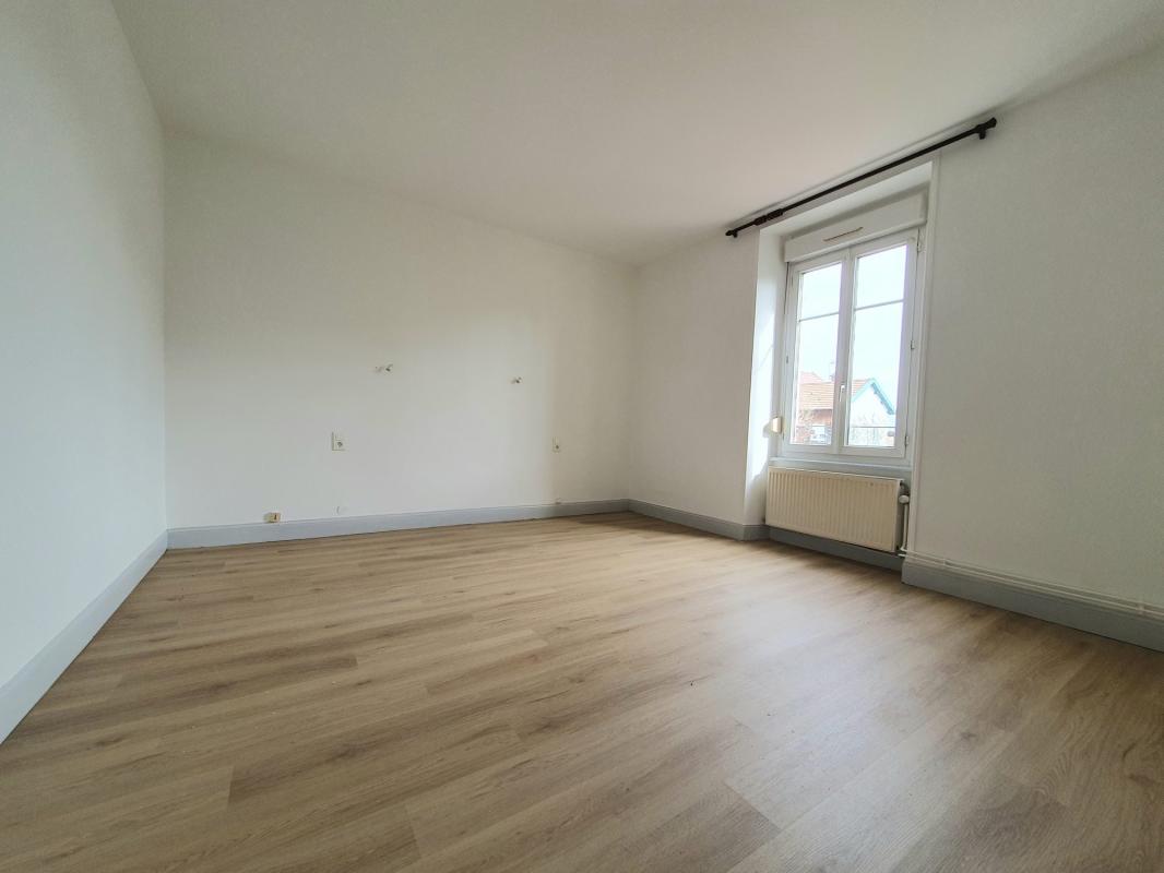Appartement 2 pièces (53.74 m²) à louer - ÉPinal (88000)