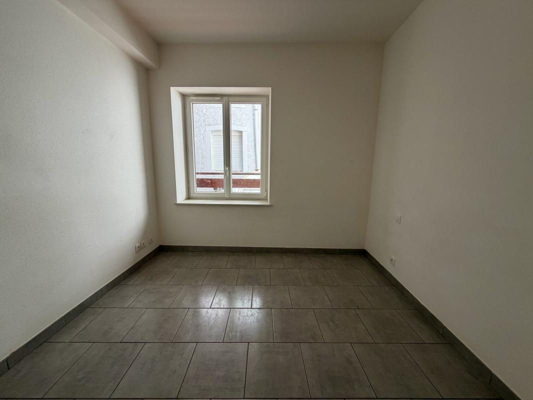 Appartement 2 pièces (44.21 m²) à louer - ÉPinal (88000)