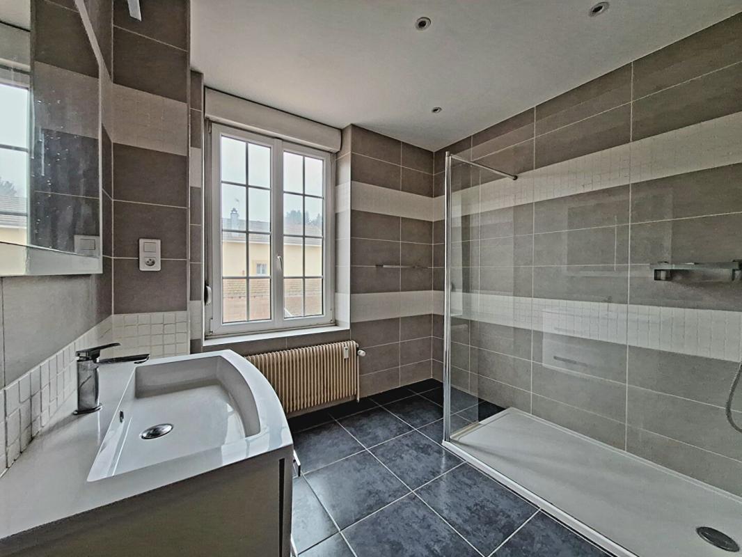 Appartement 2 pièces (64.46 m²) à louer - ÉPinal (88000)