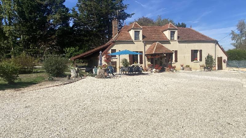 10 MN ST-FLORENTIN