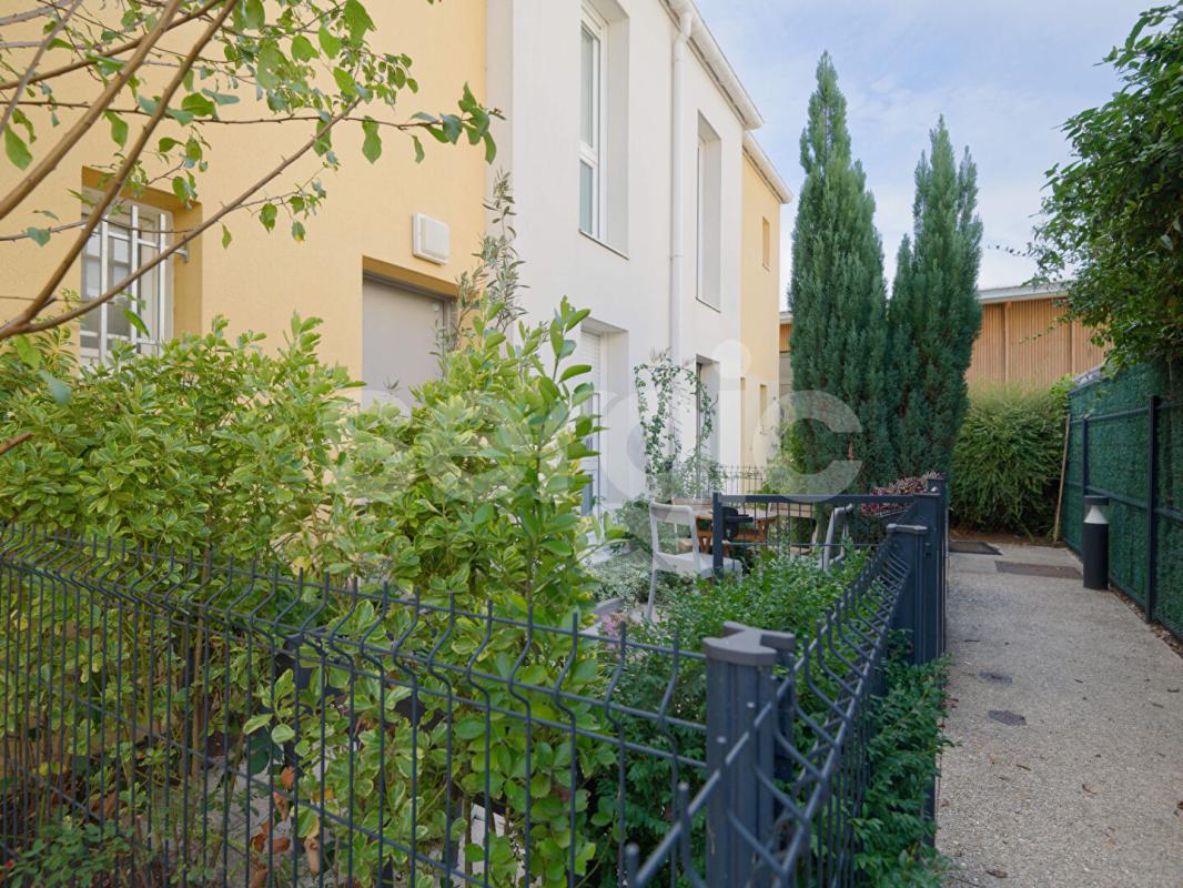 Maison Fleury Mérogis 4 pièce(s) 75 m2 avec 3 stationnements