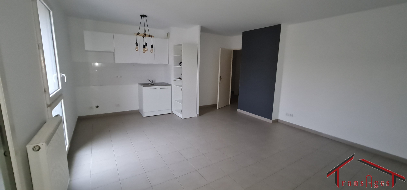 Appartement 3 pièces à Chanteloup-en-brie (77600)