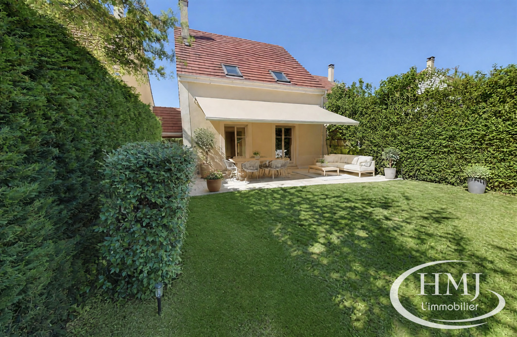 Maison 107m² — Lisses