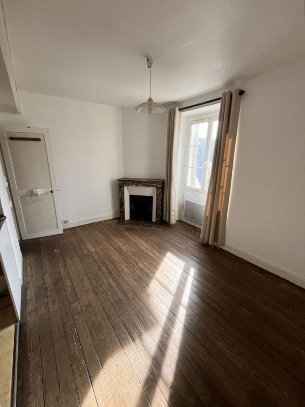 Appartement 17m² — Étampes