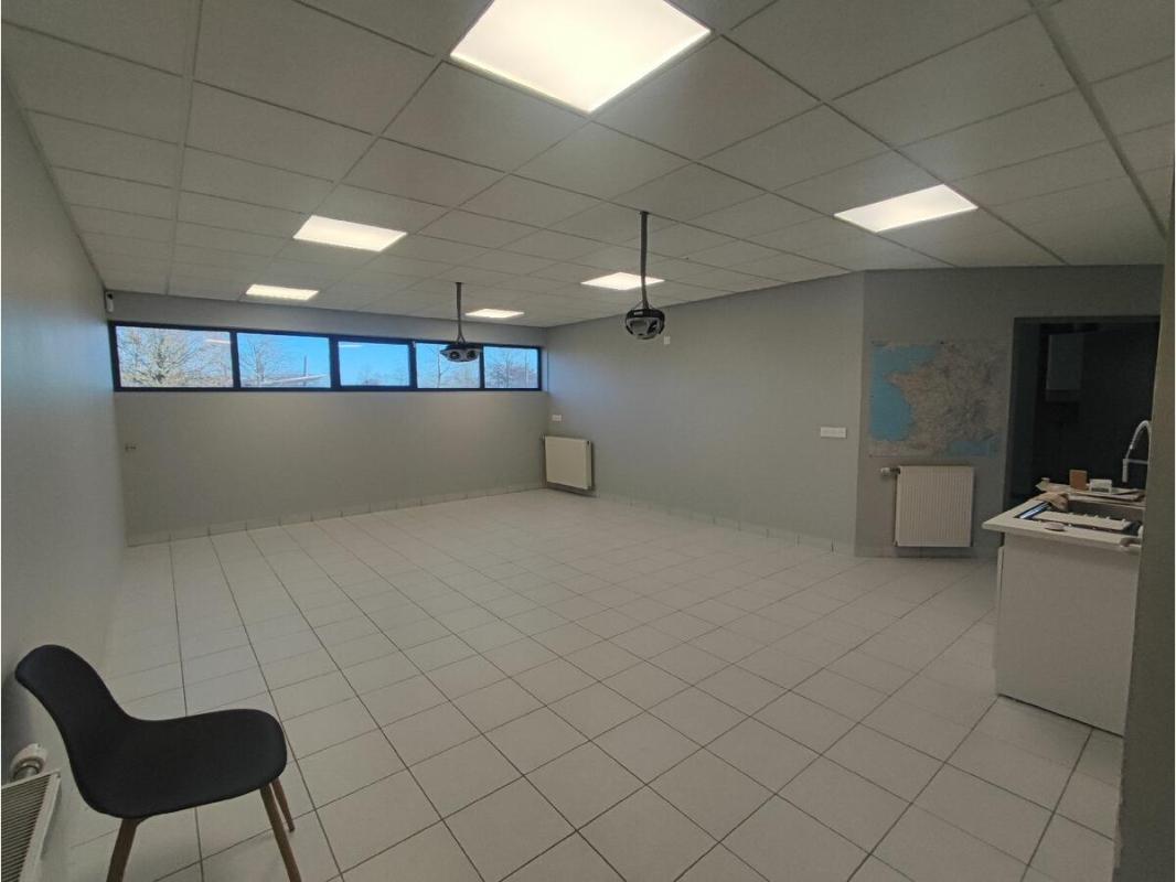 BÃ¢timent F12 - Photo 5