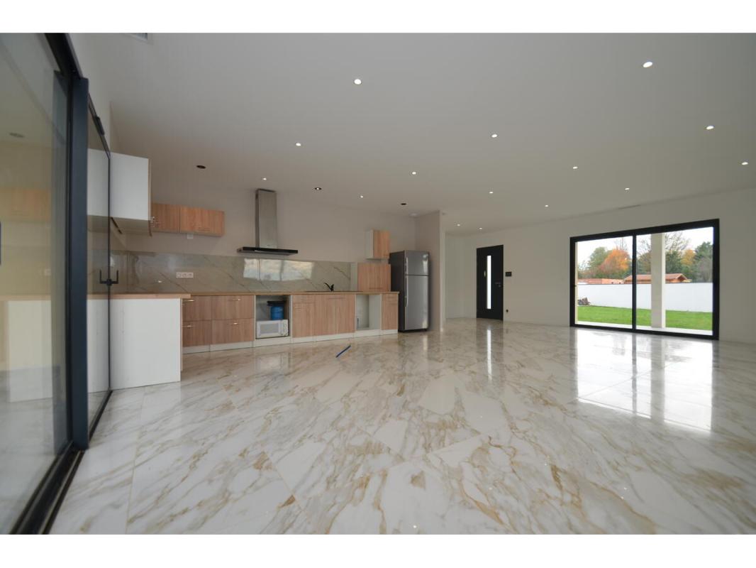 Maison F4 - Photo 3