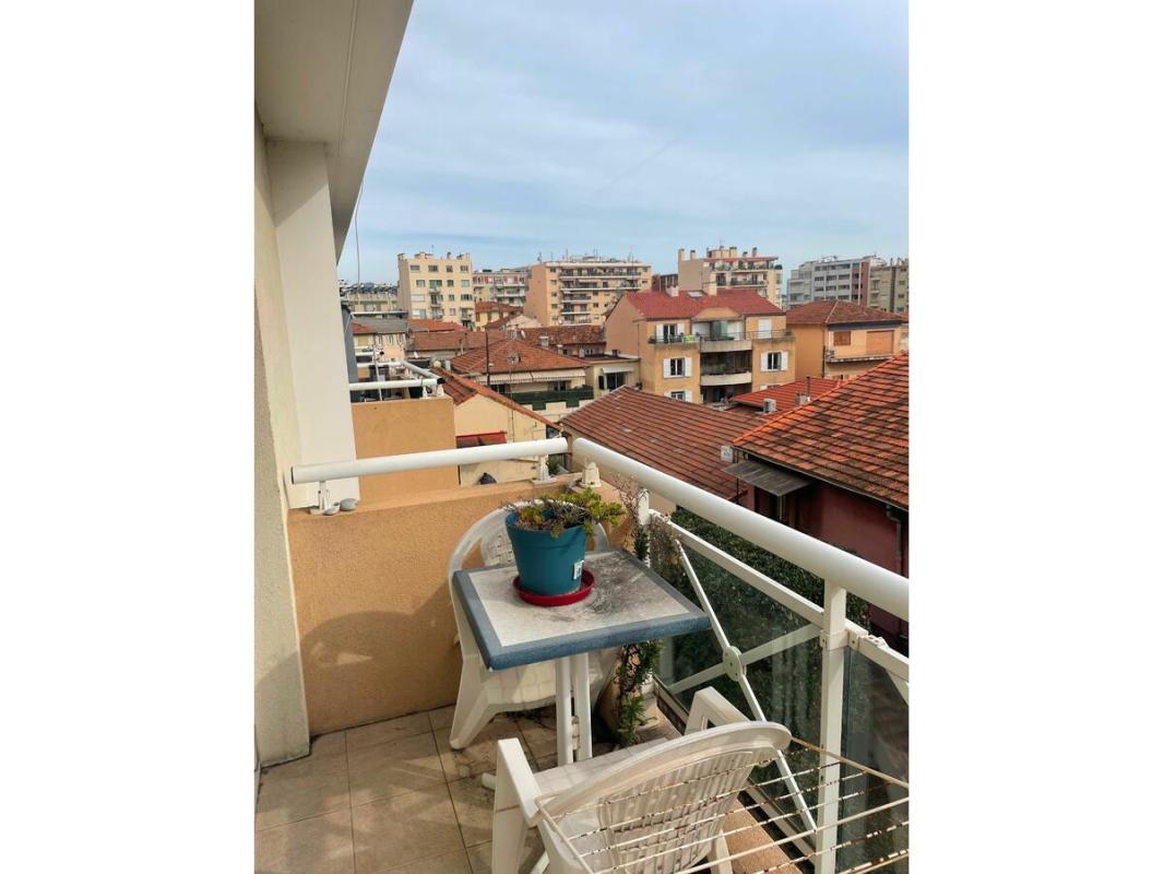 Appartement F1 - Photo 3