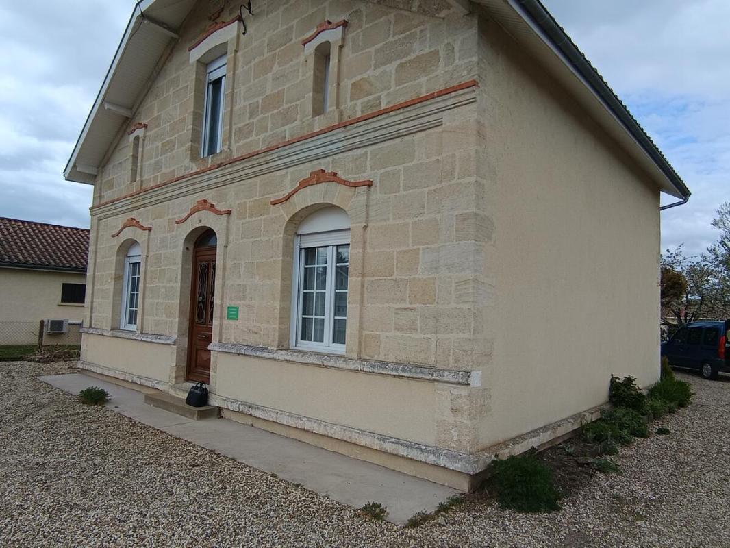 Maison à vendre, 6 pièces, 121 m², Saint Medard De Guizieres