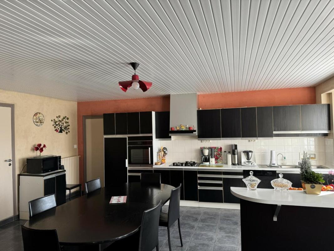 Maison à vendre, 8 pièces, 193 m², Mouais