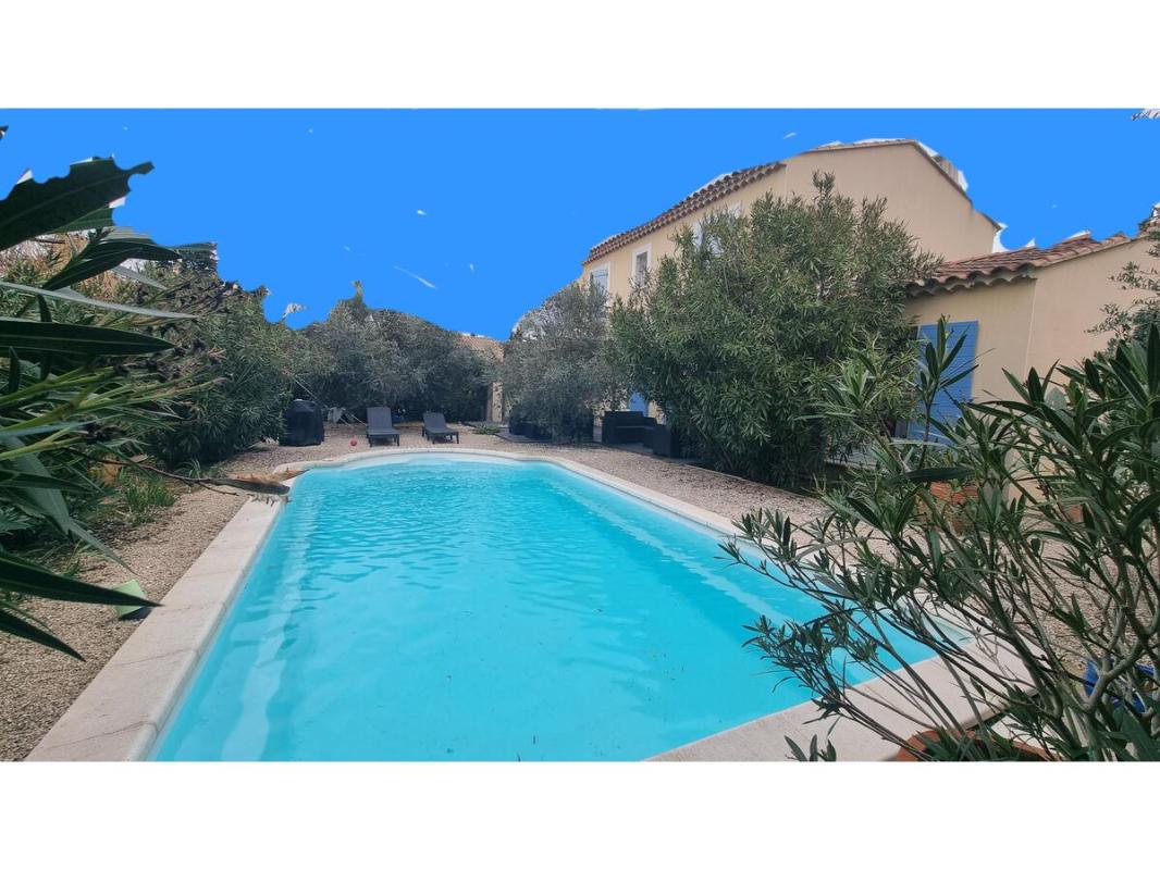 Maison à vendre, 6 pièces, 135 m², Cheval Blanc