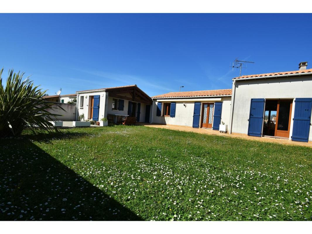 Maison à vendre, 5 pièces, 97 m², La Bree Les Bains
