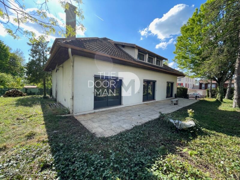 Maison 204m² — Chaumont