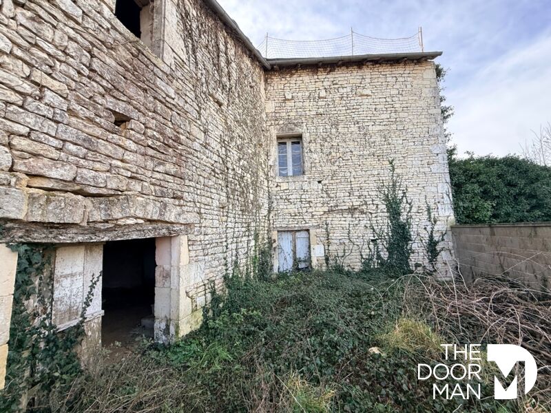 Immeuble 180m² — La Rochénard