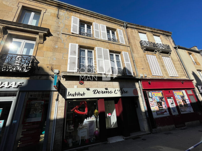 Immeuble 176m² — Langres