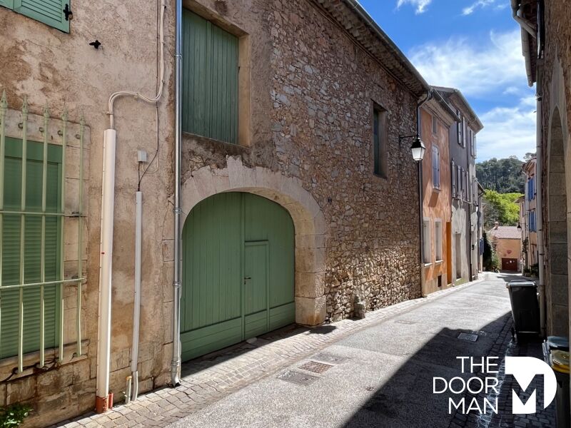 Maison 83340