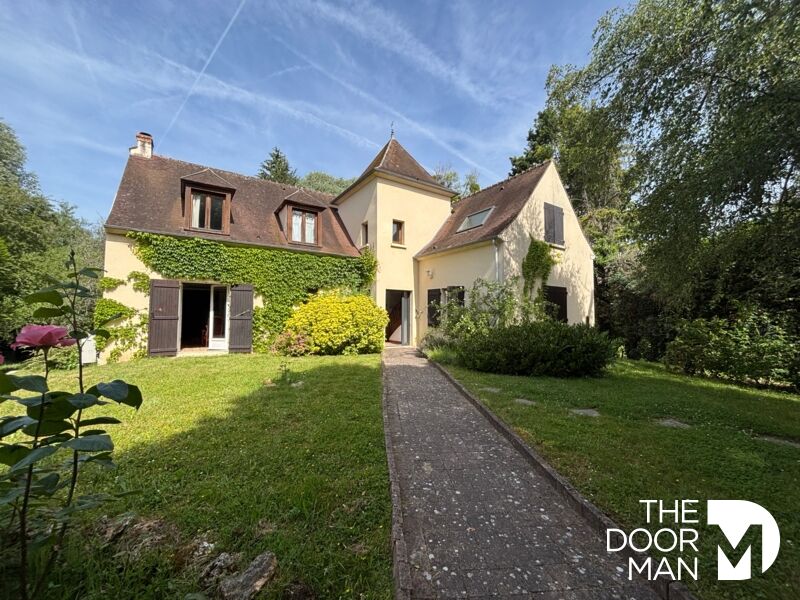 Maison 216m² — Raizeux
